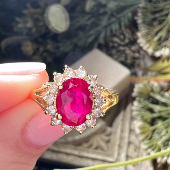 Antique Ruby Estate Ring Solid 18K Gold Ruby diamond Halo Ring Size 7.5 Sizeable - Picture 3 of 16